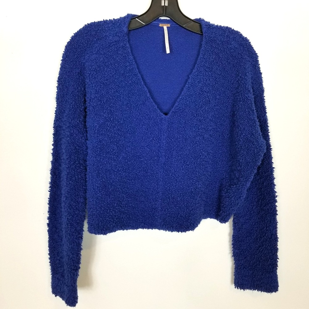 Free People Women's Finders Keepers V Neck Sweater Sz S Blue Fuzzy Boho Cropped